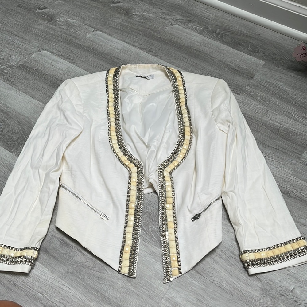 Short blazer / beaded / great condition only worn 3 times / Bebe
